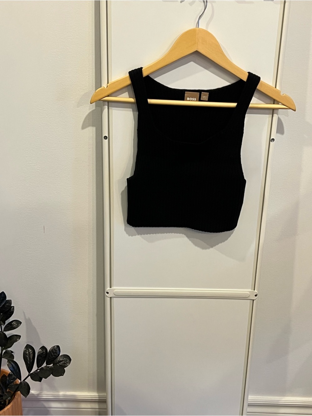 Boss Black Scoop Neck Ribbed Tank